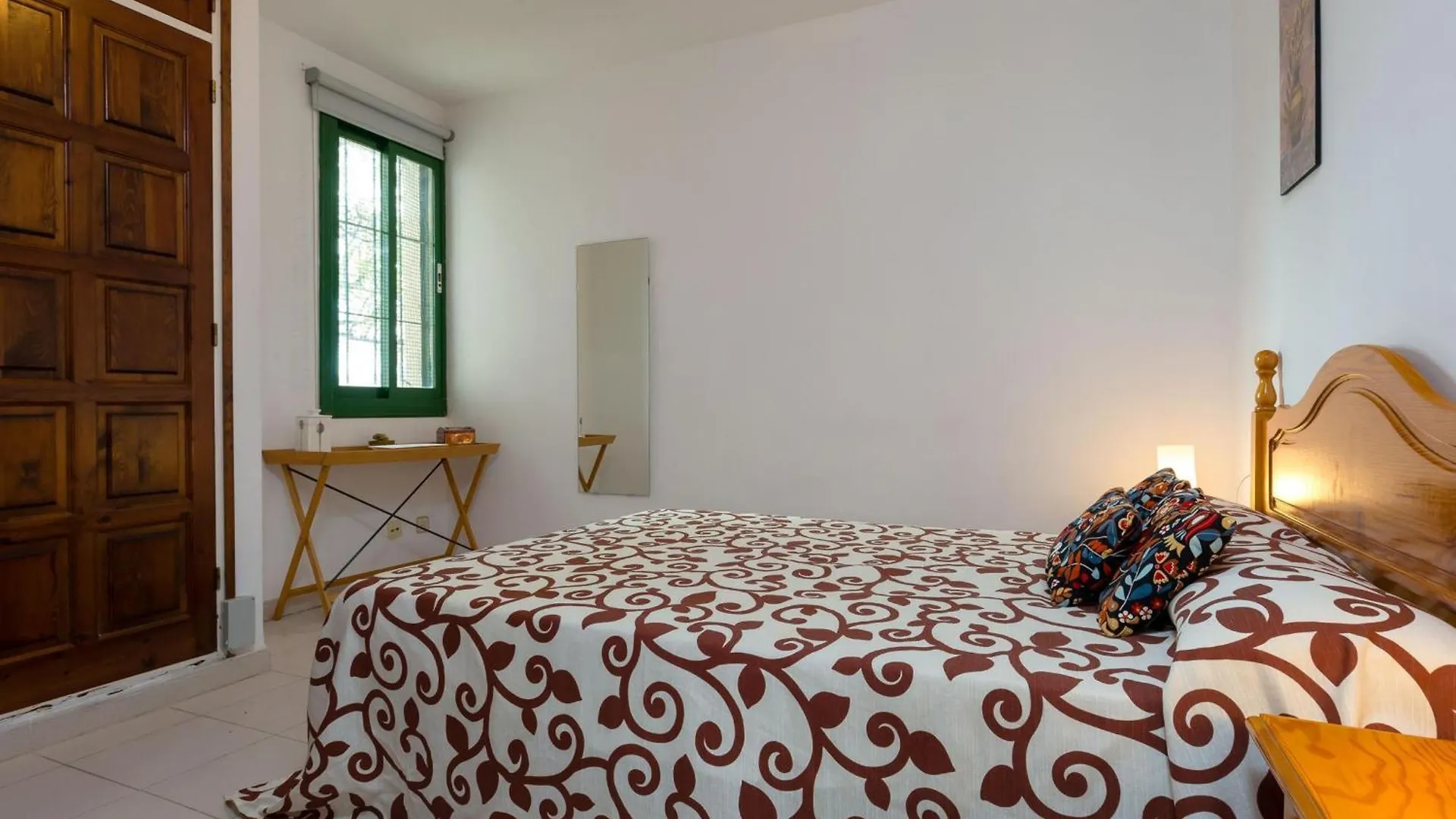 Apartamento Luminoso Con Jardin, Piscina Comunitaria Y Cerca De La Playa En Llanca. - Es-228-41 Apartment Llanca