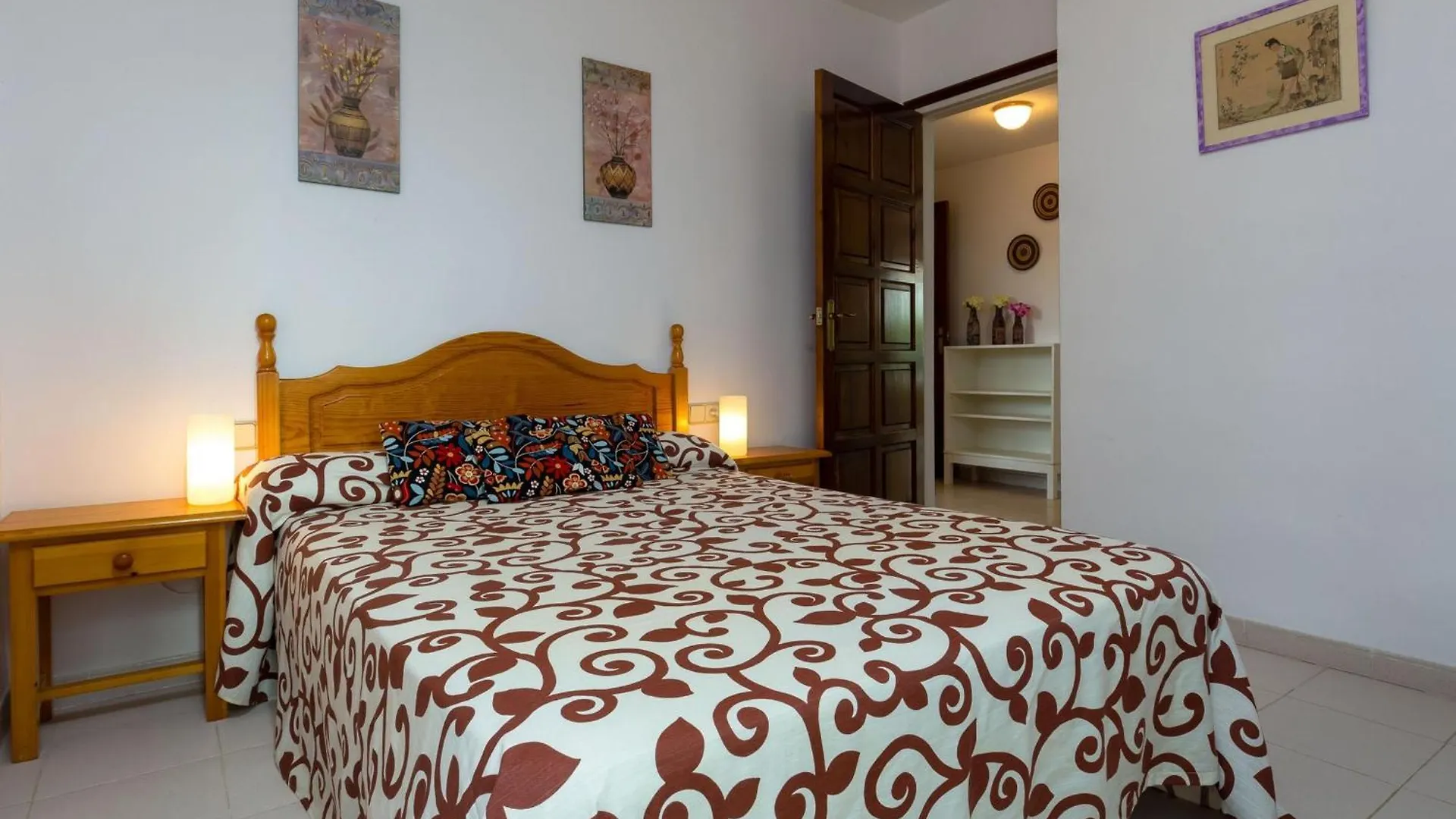 Apartamento Luminoso Con Jardin, Piscina Comunitaria Y Cerca De La Playa En Llanca. - Es-228-41